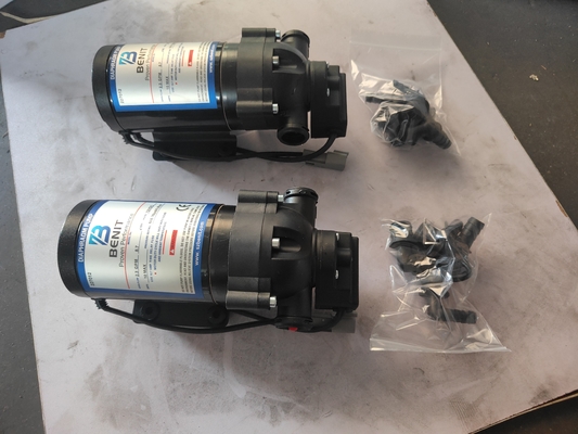 24V waterpomp 2.3GPM 8.7E/min 4891252 4700383697 Onderdelen voor wegrollers Compactorpomp 1.4GPM-5.3LMIN