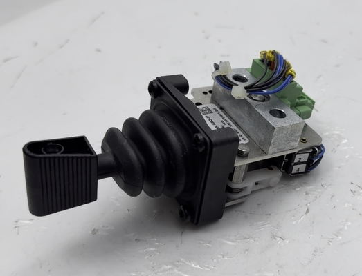 W50 Joystick Bedieningshendel 24V Bedieningshendel 194444 Transportband Hefschakelaar voor Wegenfreesmachine Onderdelen