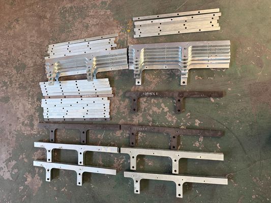 Schroefplaat Kit 2436327 Basic Schroef AB220-3TV Voor Asfalt Paver Spare Parts