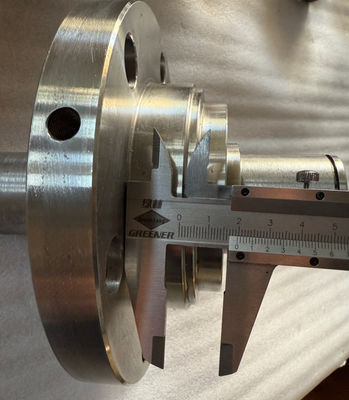 P8820DL Spare delen voor asfaltpaten Spiraalconveyor Intermediate Shaft Rotary Separator Intermediate Shaft VOE12766358