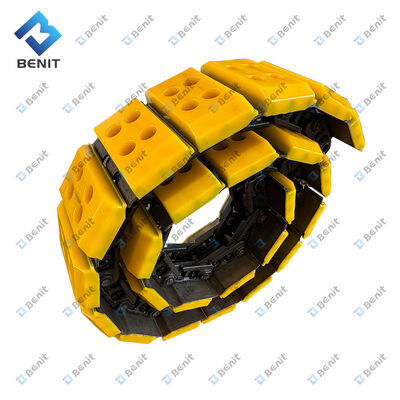 Benit High Quality Track Chain met Track Pad Track Shoes 108756 131303 120610 121235 193008 196321 voor freesmachine W1500 W1900 W2100 W2200 W2000