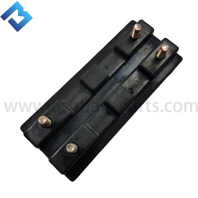 Asfalt Paver Bolt Op Rubber Track Pads Onderstel System 12793532 2372467